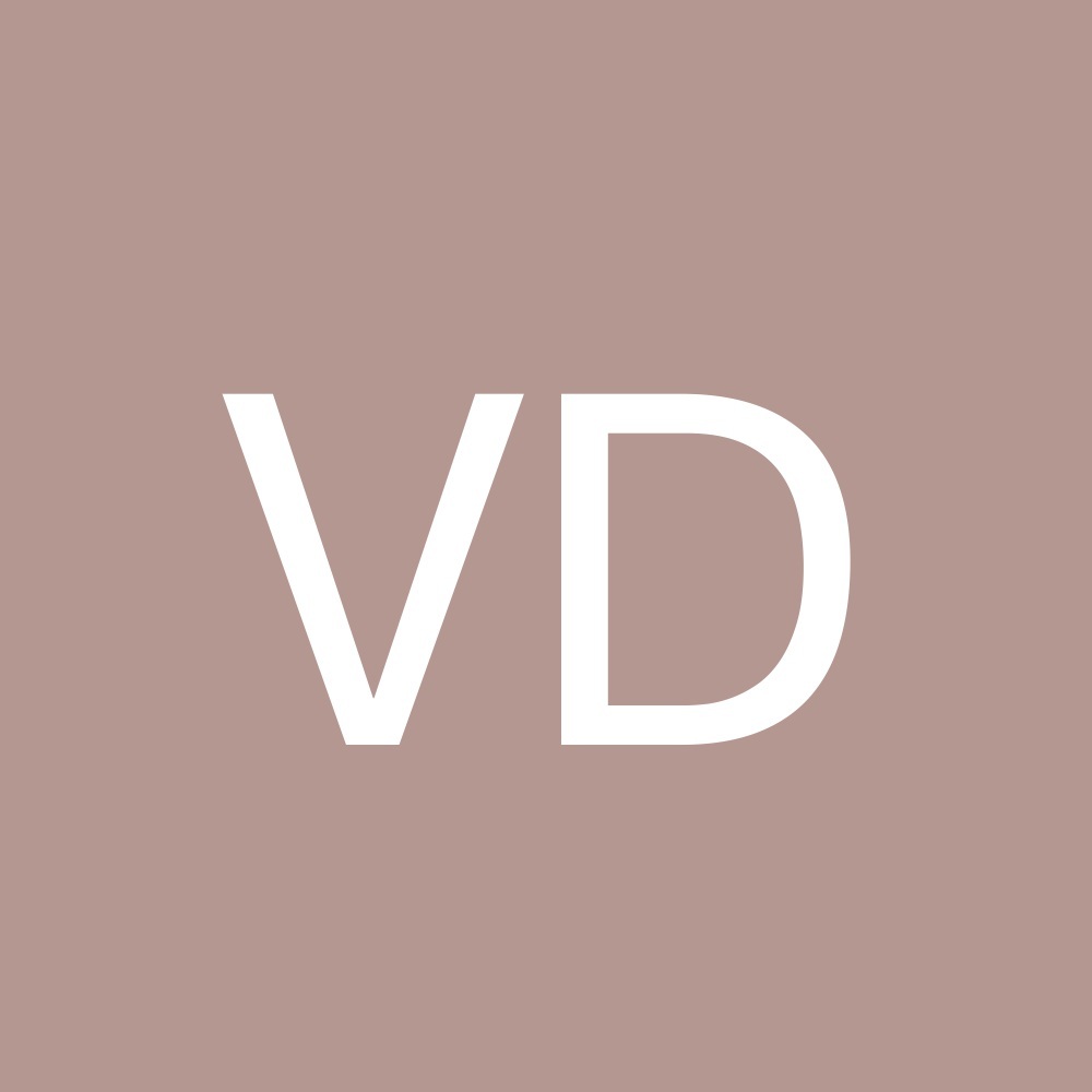 Meet your Posher, Vicky